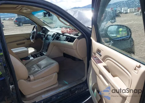 2011 Cadillac Escalade Luxury из США, поврежденный, VIN 1GYS4BEF2BR241105